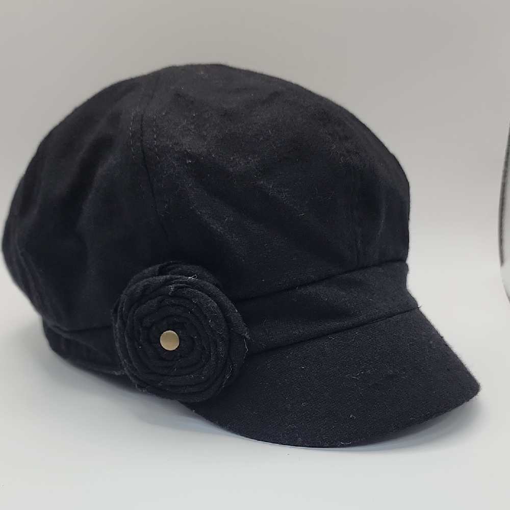 Elegant Black Women's Cap with Floral Accent